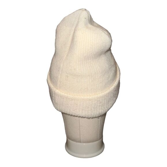 Levi's Women's Front Logo Beanie Hat Knit Cream One Size NWOT - Picture 2 of 7